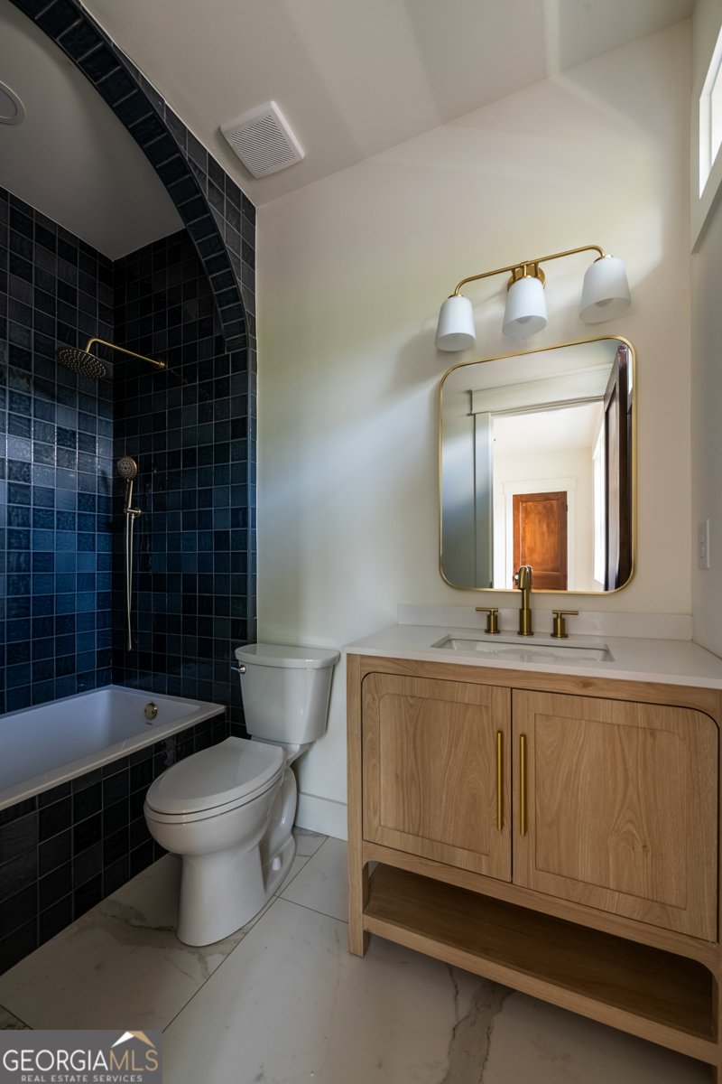 255 Atlanta Avenue Atlanta - 27