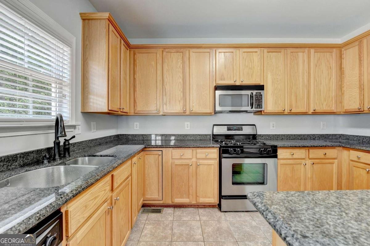 3805 Roxwood Park Drive Buford - 32