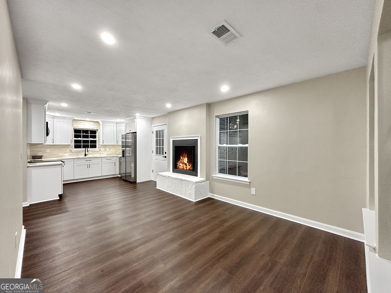 730 Carrie Cove Lane Clarkesville - 27