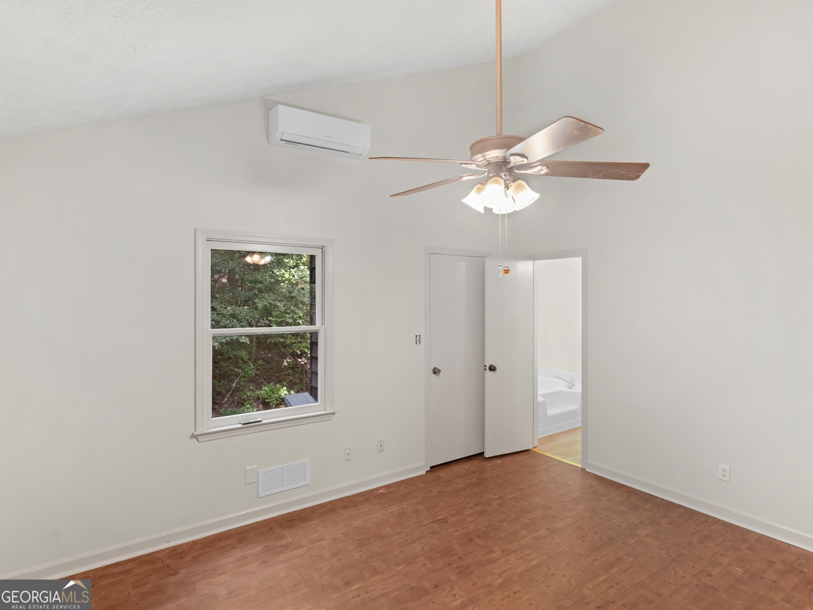 240 Briarcliff Place Stockbridge - 4