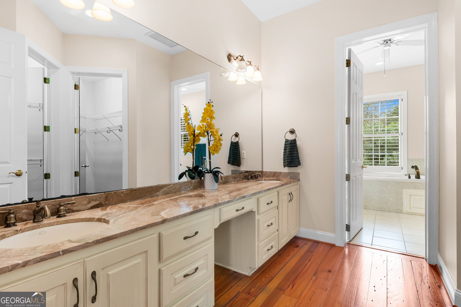 1015 Greenwillow Drive St. Marys - 21