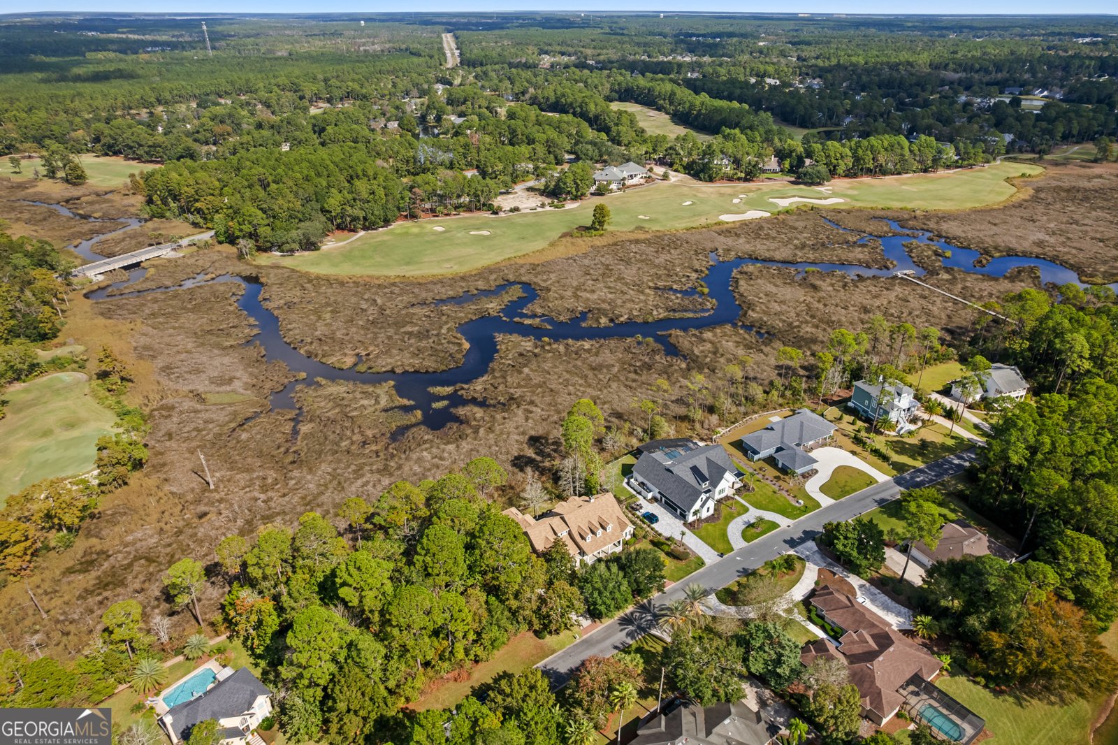 1015 Greenwillow Drive St. Marys - 46