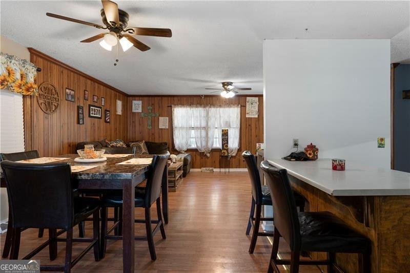 1 VAN TASSEL Drive Lindale - 18