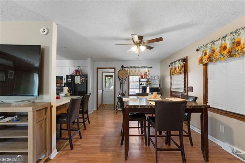 1 VAN TASSEL Drive Lindale - 41