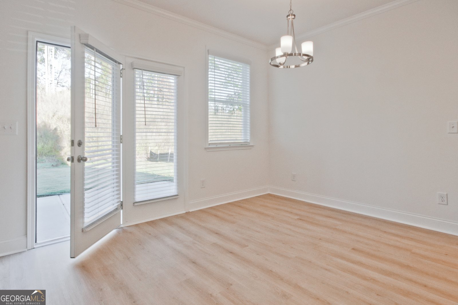 6055 Spring Way Stonecrest - 12