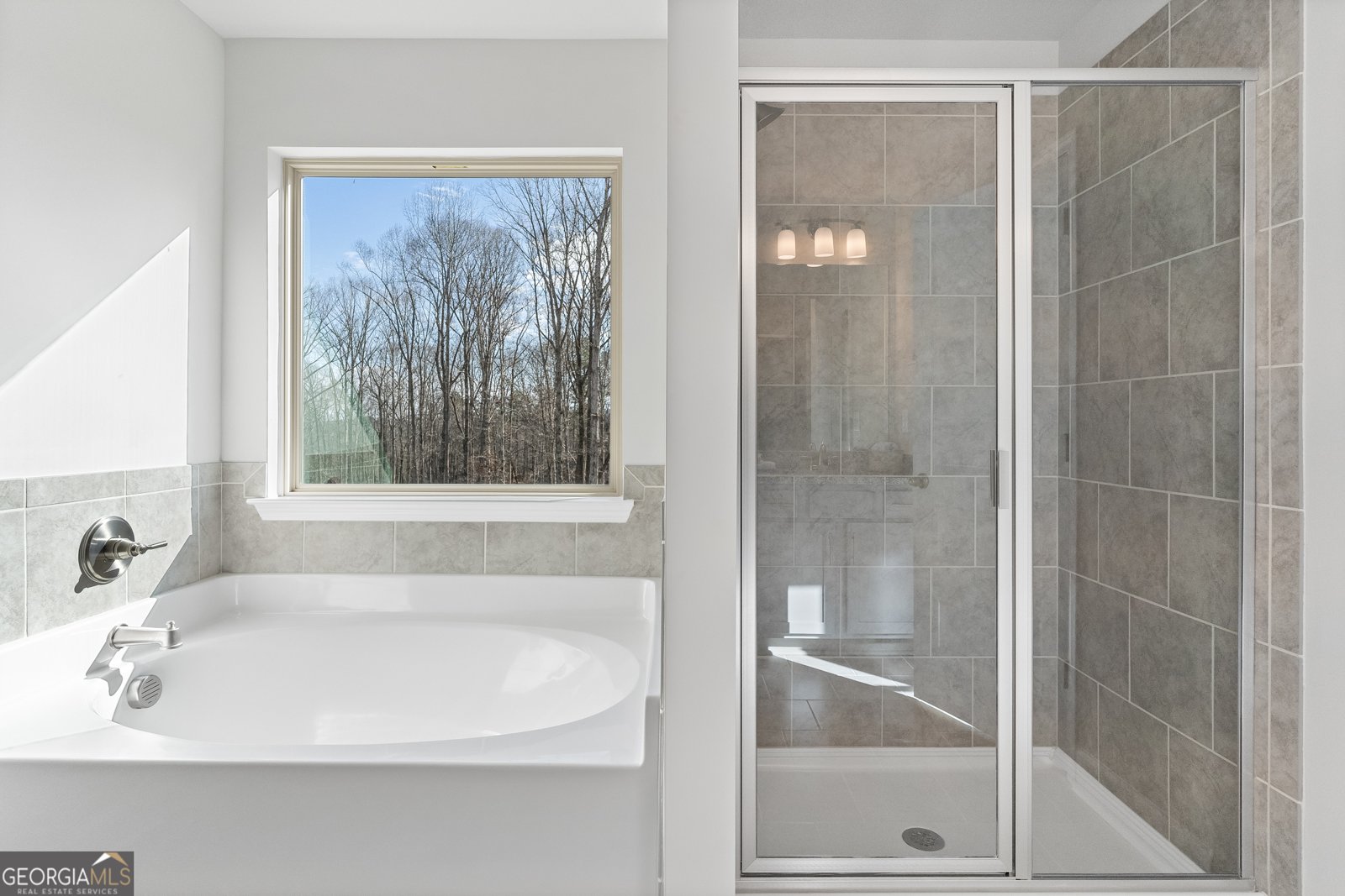 6093 Ruby Falls Stonecrest - 28