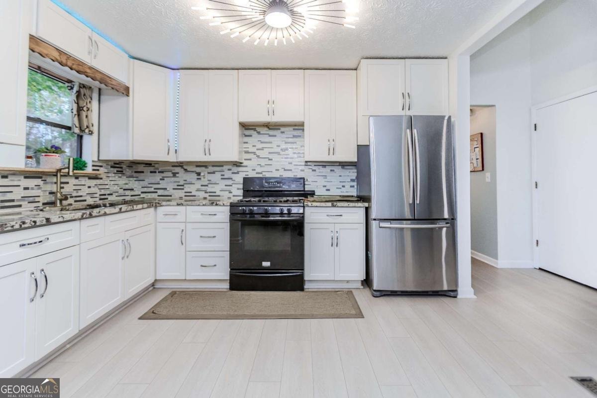 1156 Woodington Circle Lawrenceville - 11