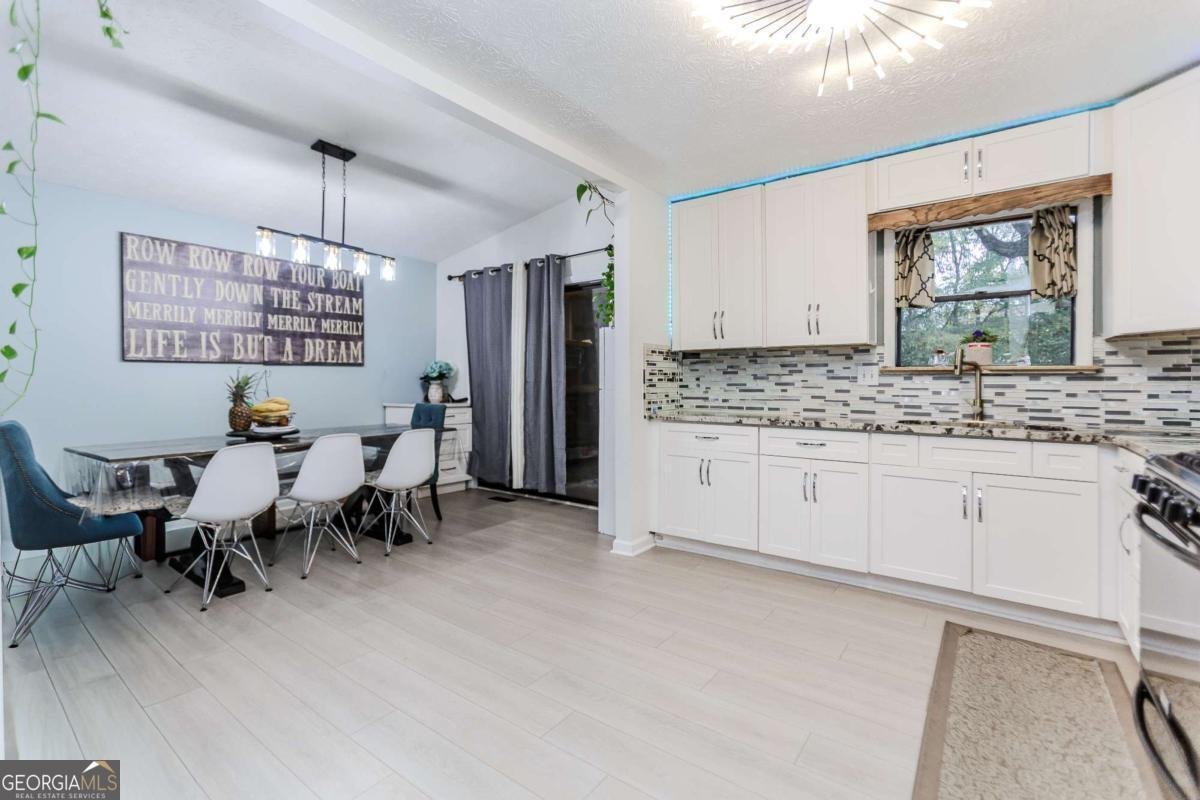 1156 Woodington Circle Lawrenceville - 12