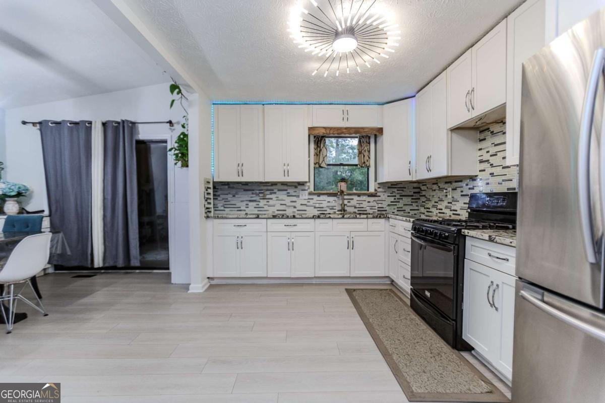 1156 Woodington Circle Lawrenceville - 13