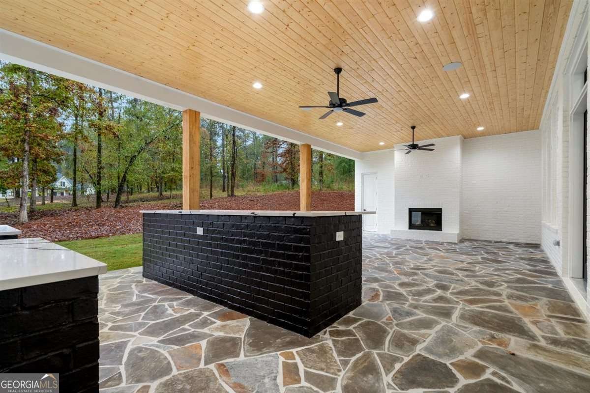 2660 Club Drive Greensboro - 2