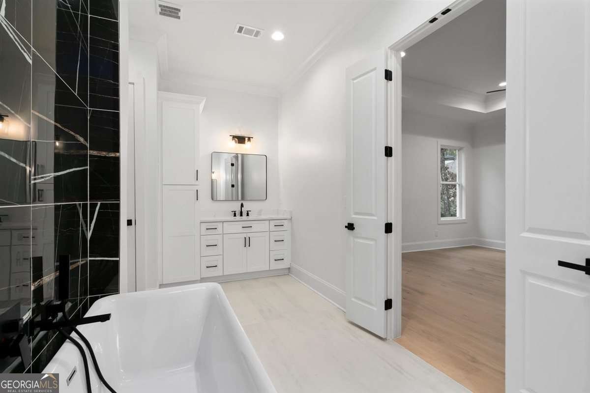 2660 Club Drive Greensboro - 37