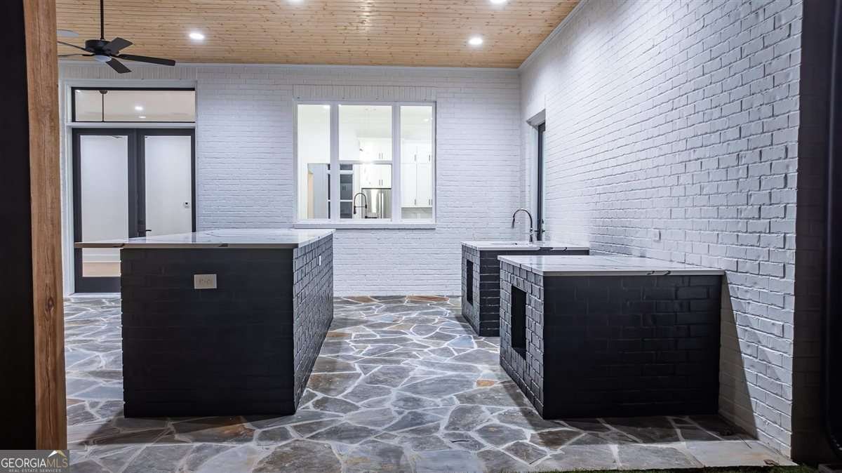 2660 Club Drive Greensboro - 75