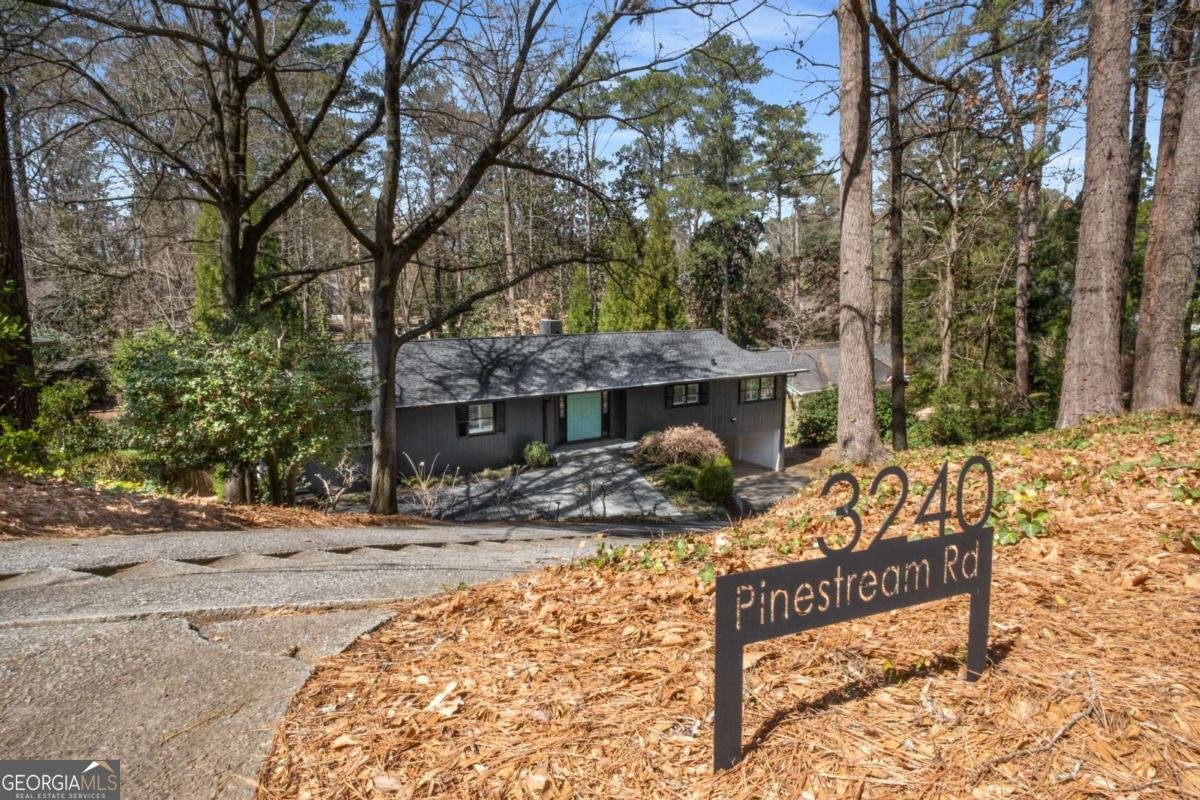 3240 Pinestream Road Atlanta - 2