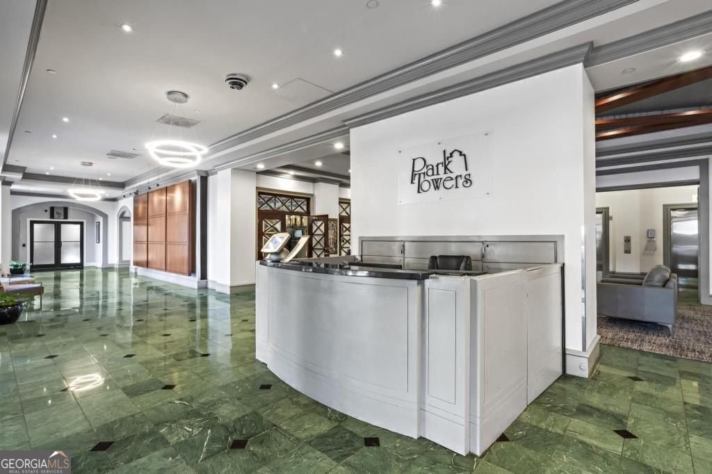 799 Hammond Drive Sandy Springs - 17