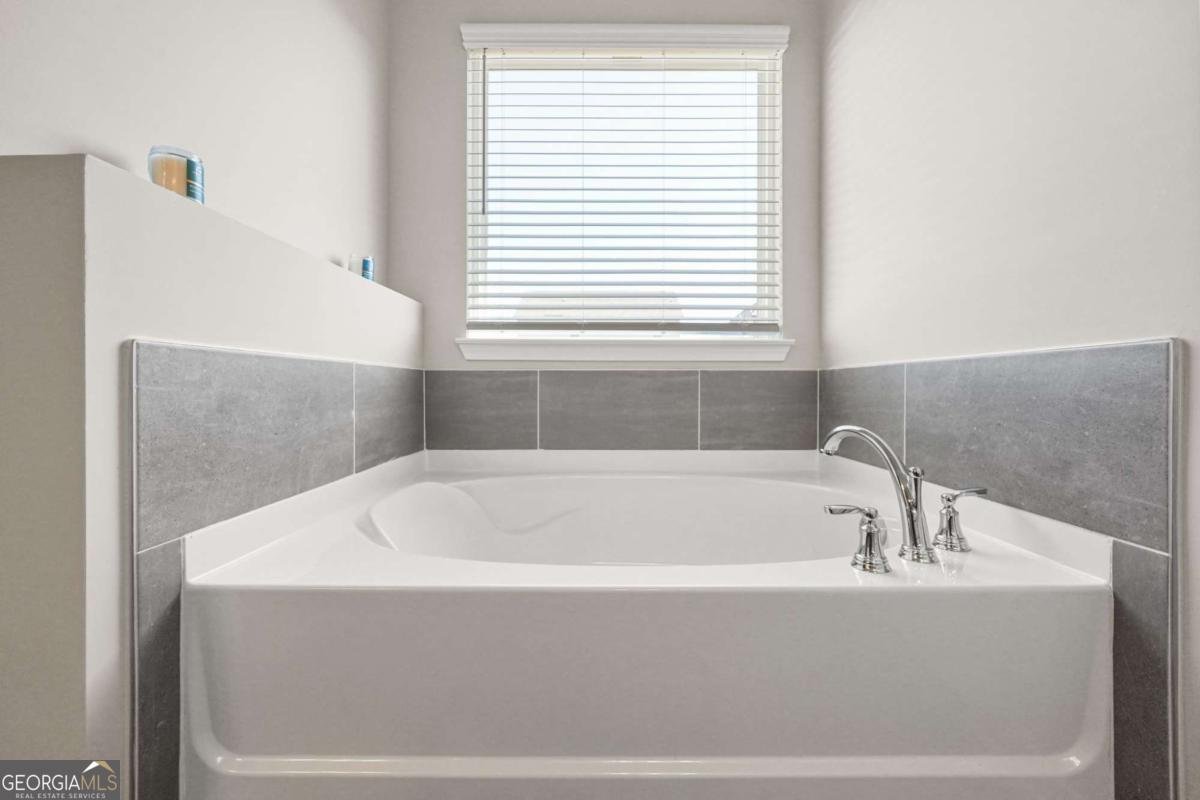 1729 Cadence Street Locust Grove - 27