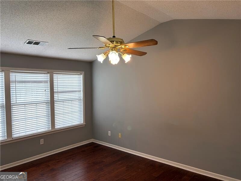 1737 Taynton Circle Kennesaw - 10