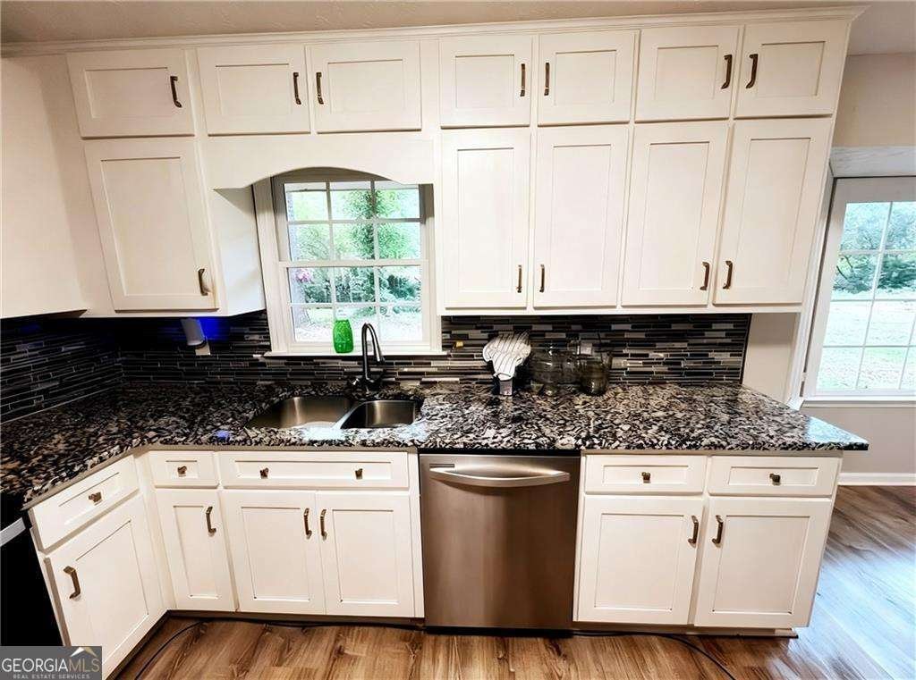 1790 Brandy Woods Trail Conyers - 14