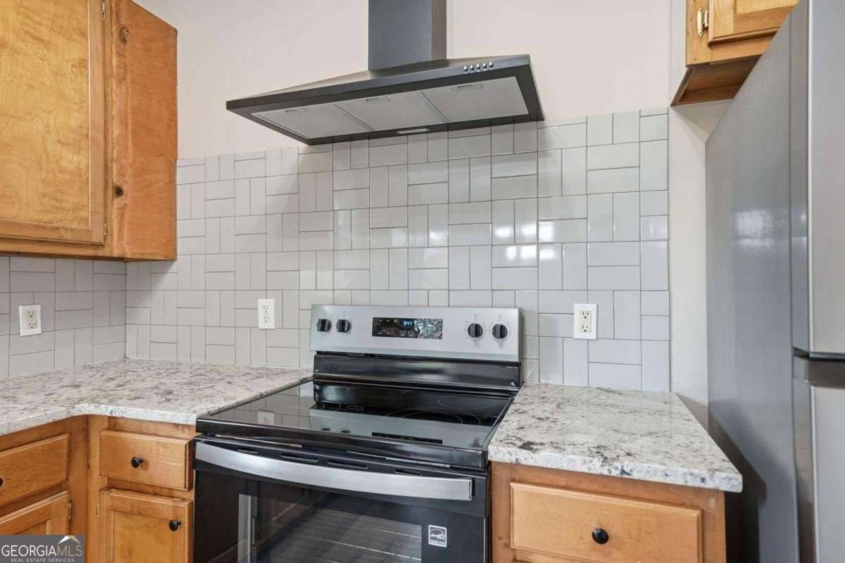 13 Tatum Road Talking Rock - 16