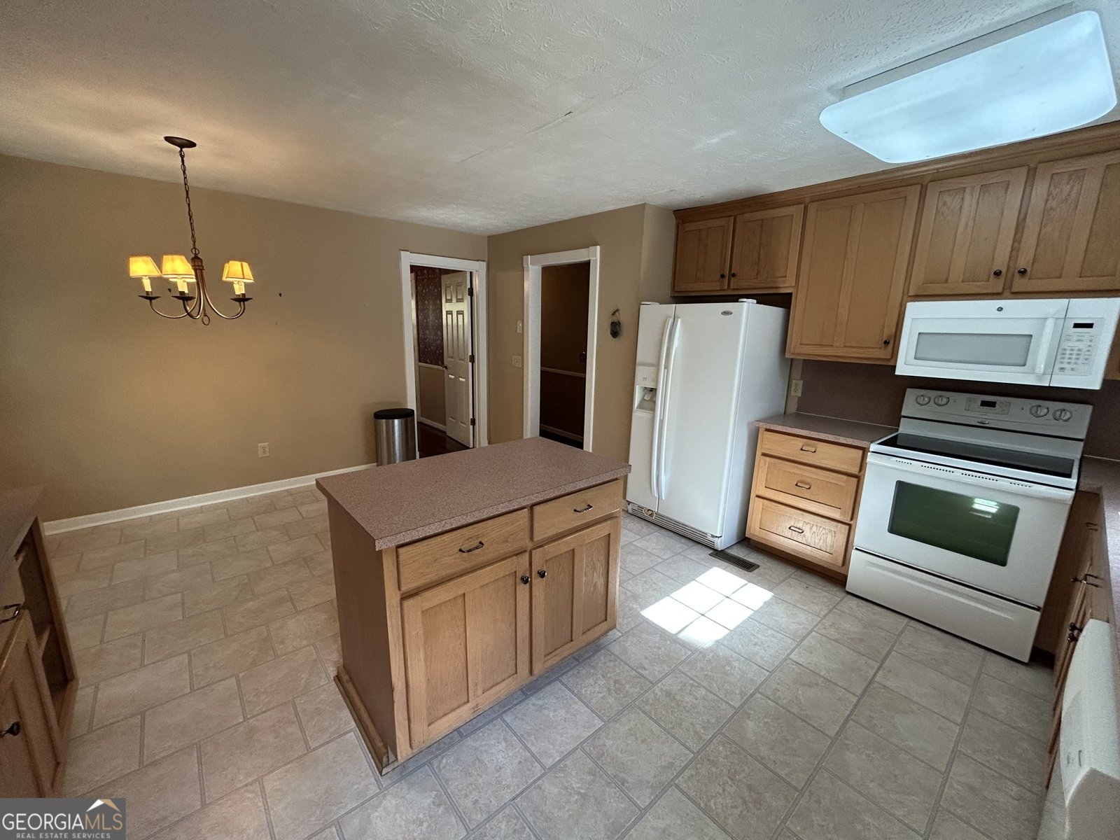 104 Spring Valley Drive LaGrange - 24