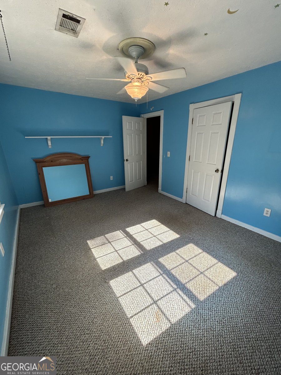 104 Spring Valley Drive LaGrange - 39