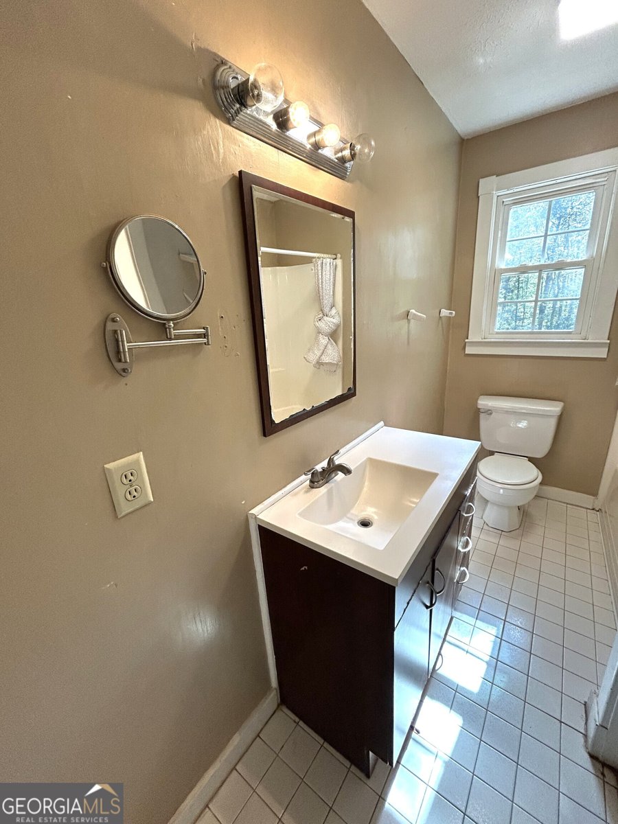 104 Spring Valley Drive LaGrange - 41