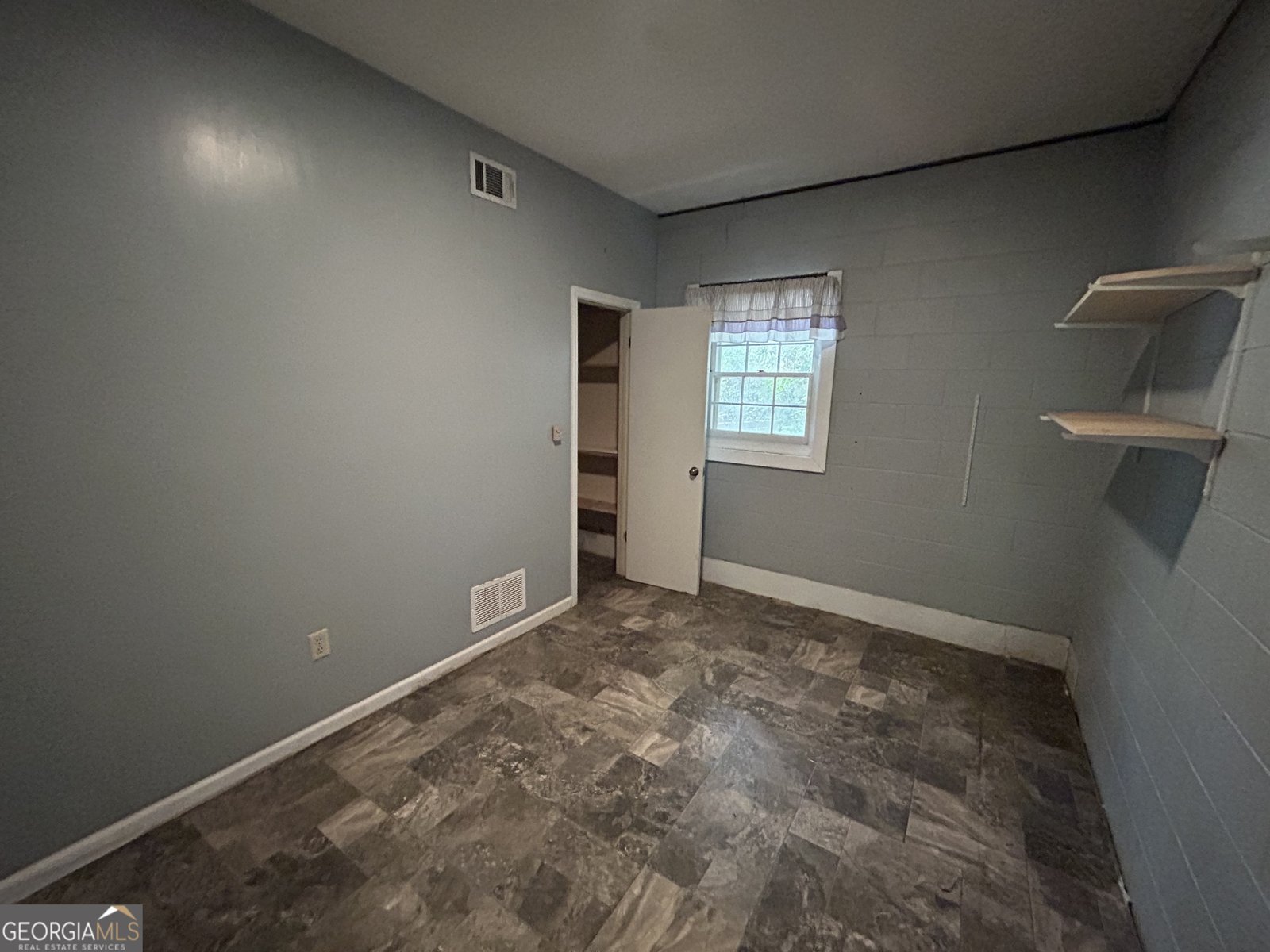 104 Spring Valley Drive LaGrange - 44