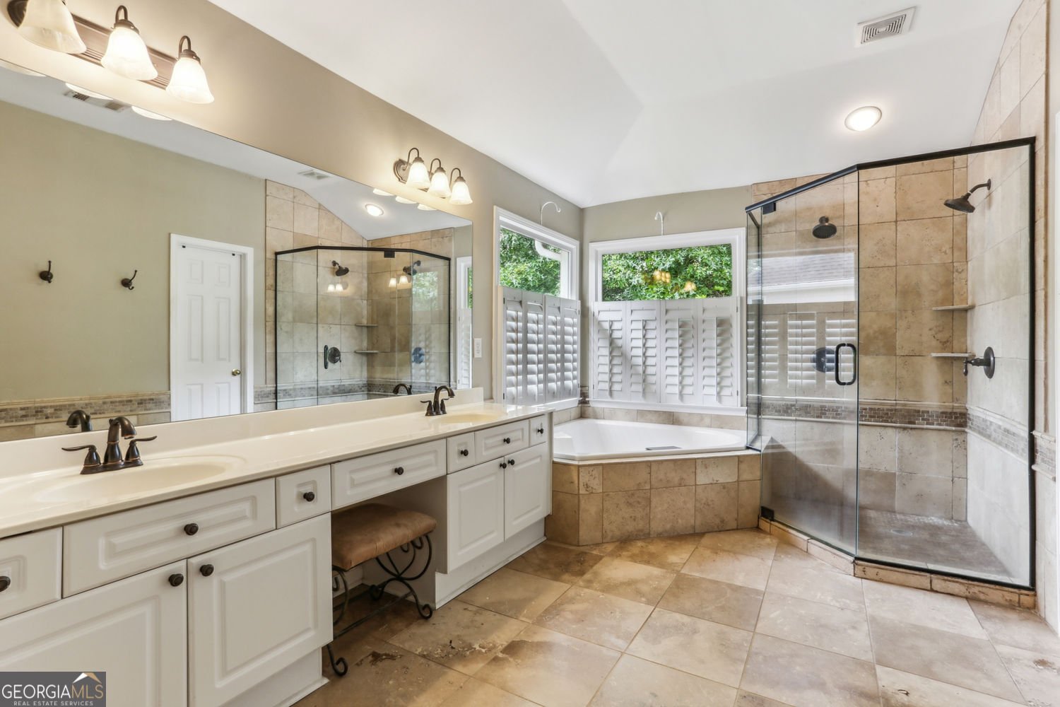 2624 Madison Drive Atlanta - 19