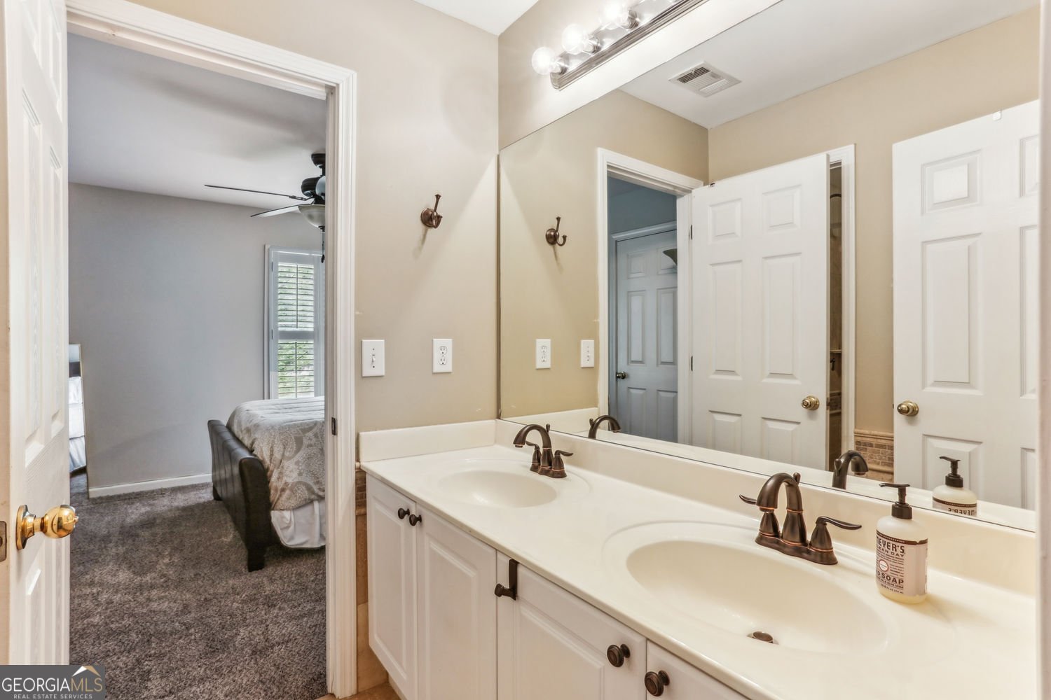 2624 Madison Drive Atlanta - 20