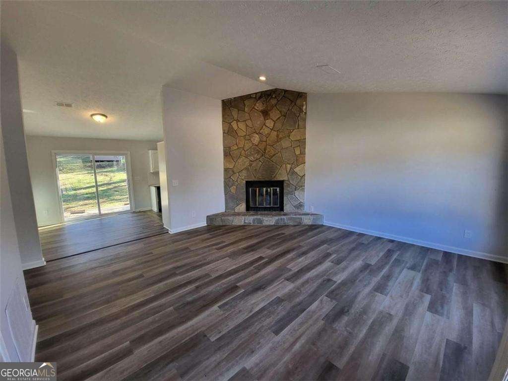 915 Fox Valley Court Stone Mountain - 4