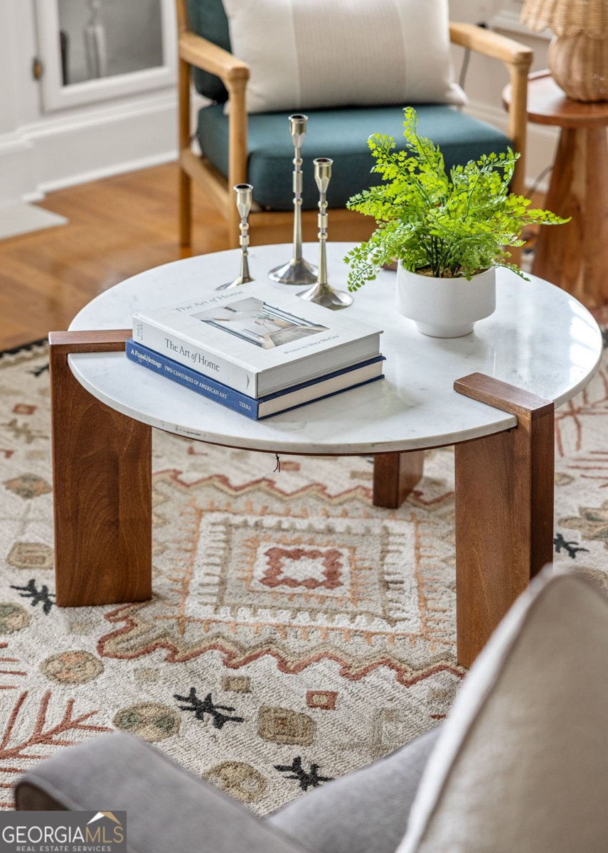 6430 Chariot Street Sandy Springs - 6