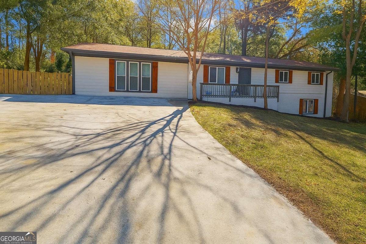 3646 Briar Drive Lithia Springs - 1