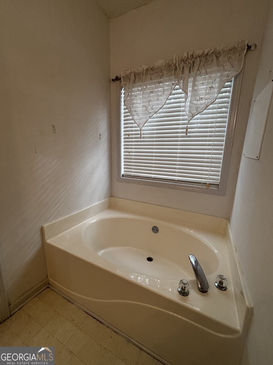 1590 Township Terrace McDonough - 8