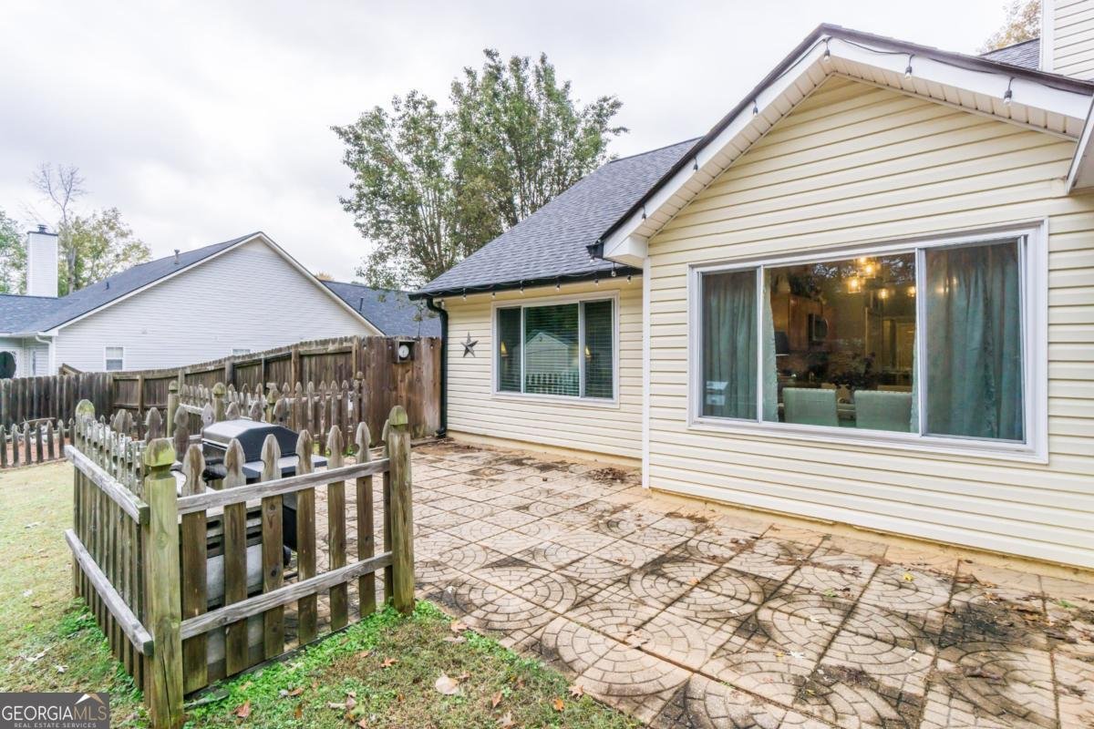 6325 Glen Drive Cumming - 11