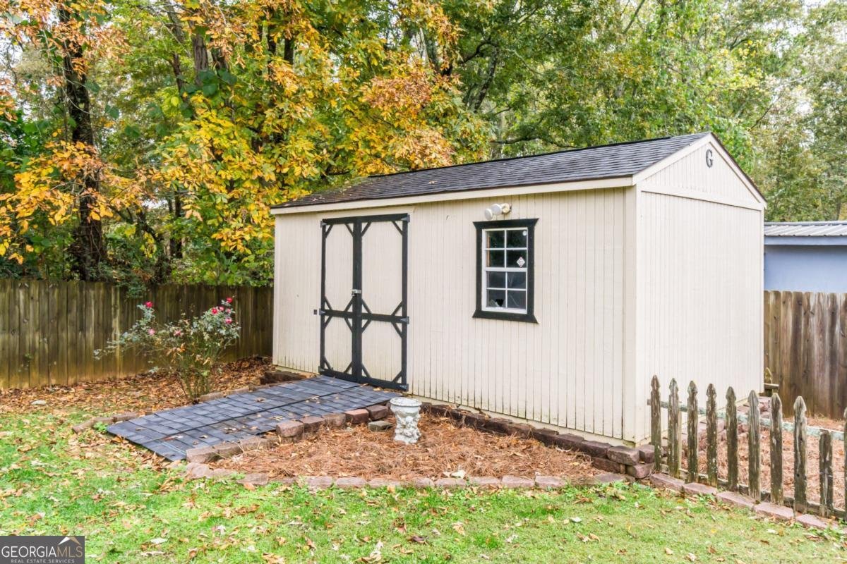 6325 Glen Drive Cumming - 13