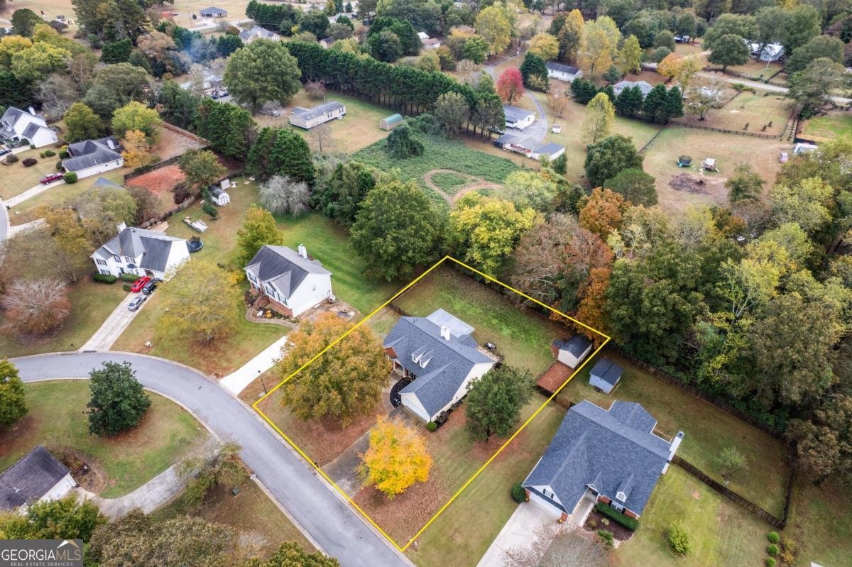 6325 Glen Drive Cumming - 21