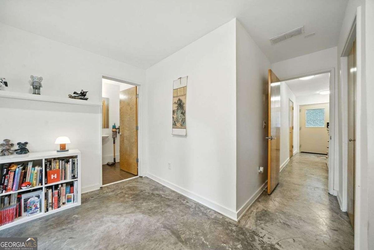 100 Moreland Avenue Atlanta - 16