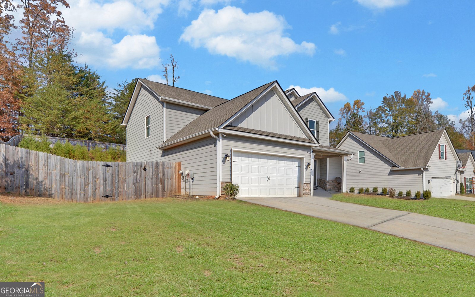 241 Huntington Manor Court Cornelia - 1