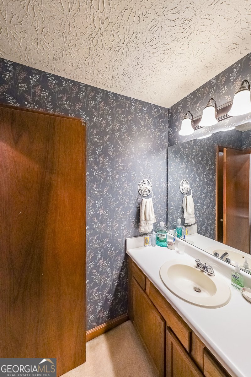 183 Timothy Lane Lilburn - 18