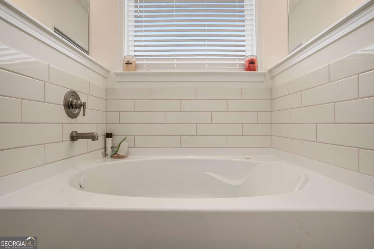 13709 Whitman Lane Covington - 20