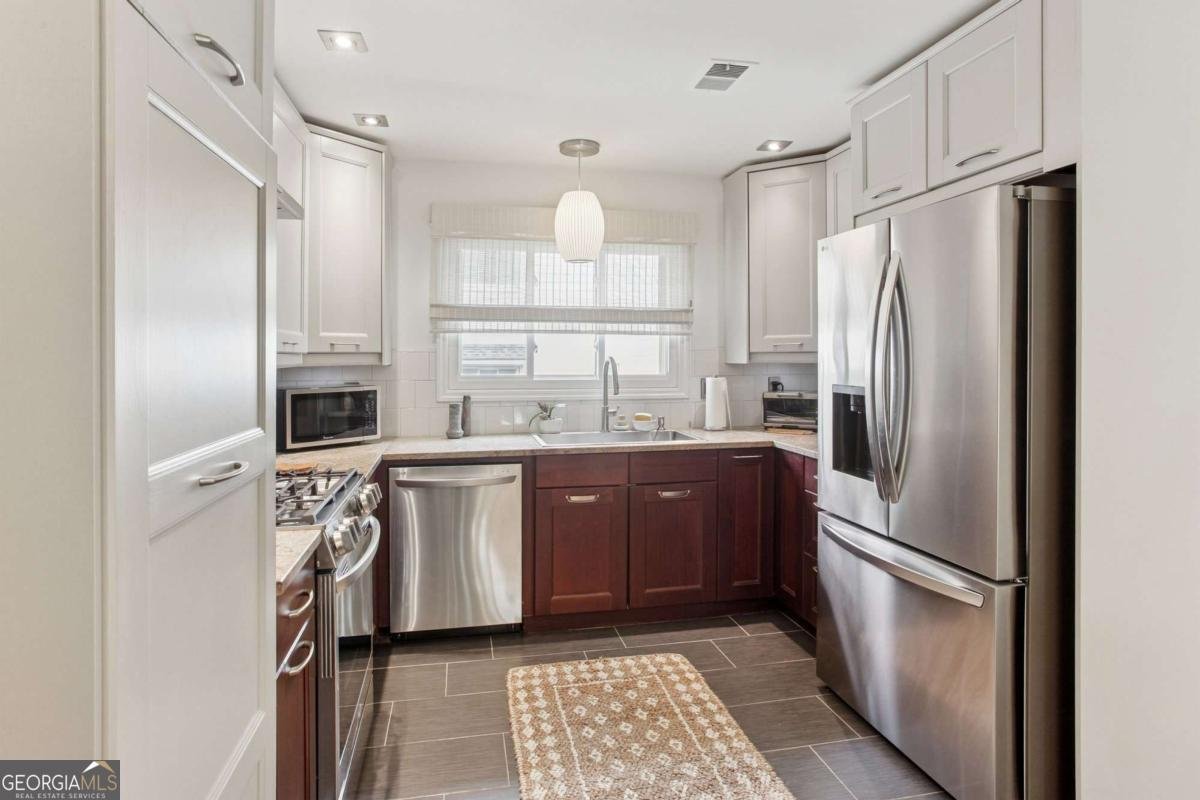 835 Glendale Terrace Atlanta - 13