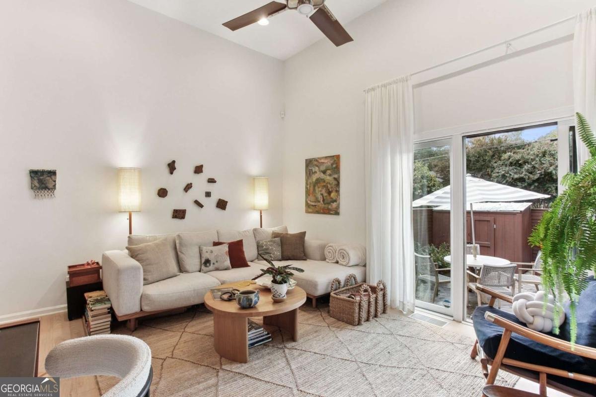 835 Glendale Terrace Atlanta - 8