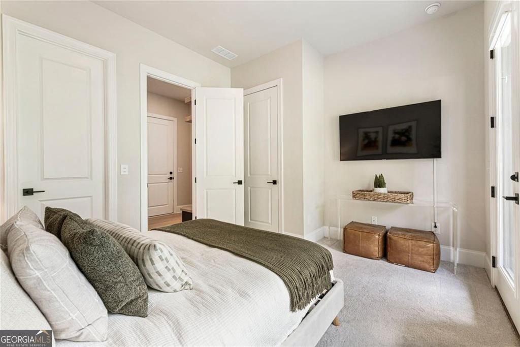 3018 Millpond Way Woodstock - 48