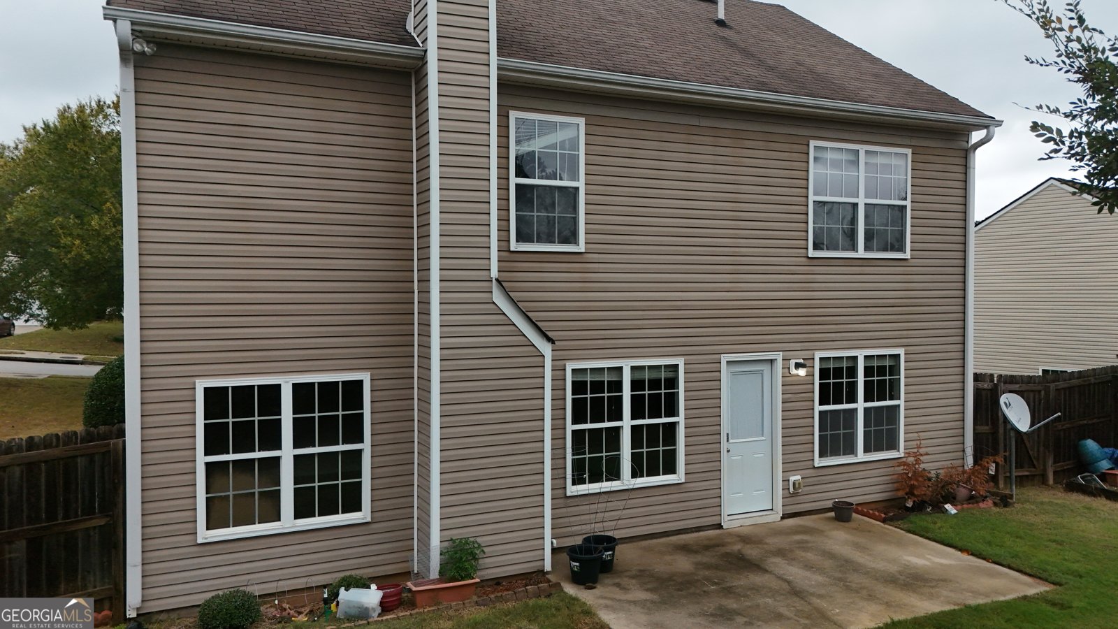 2916 Mistwood Lane Gainesville - 24