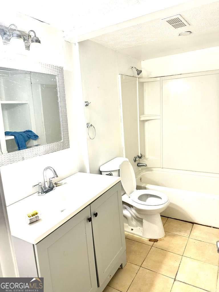 6765 Baynes Hill Drive Clarkston - 4