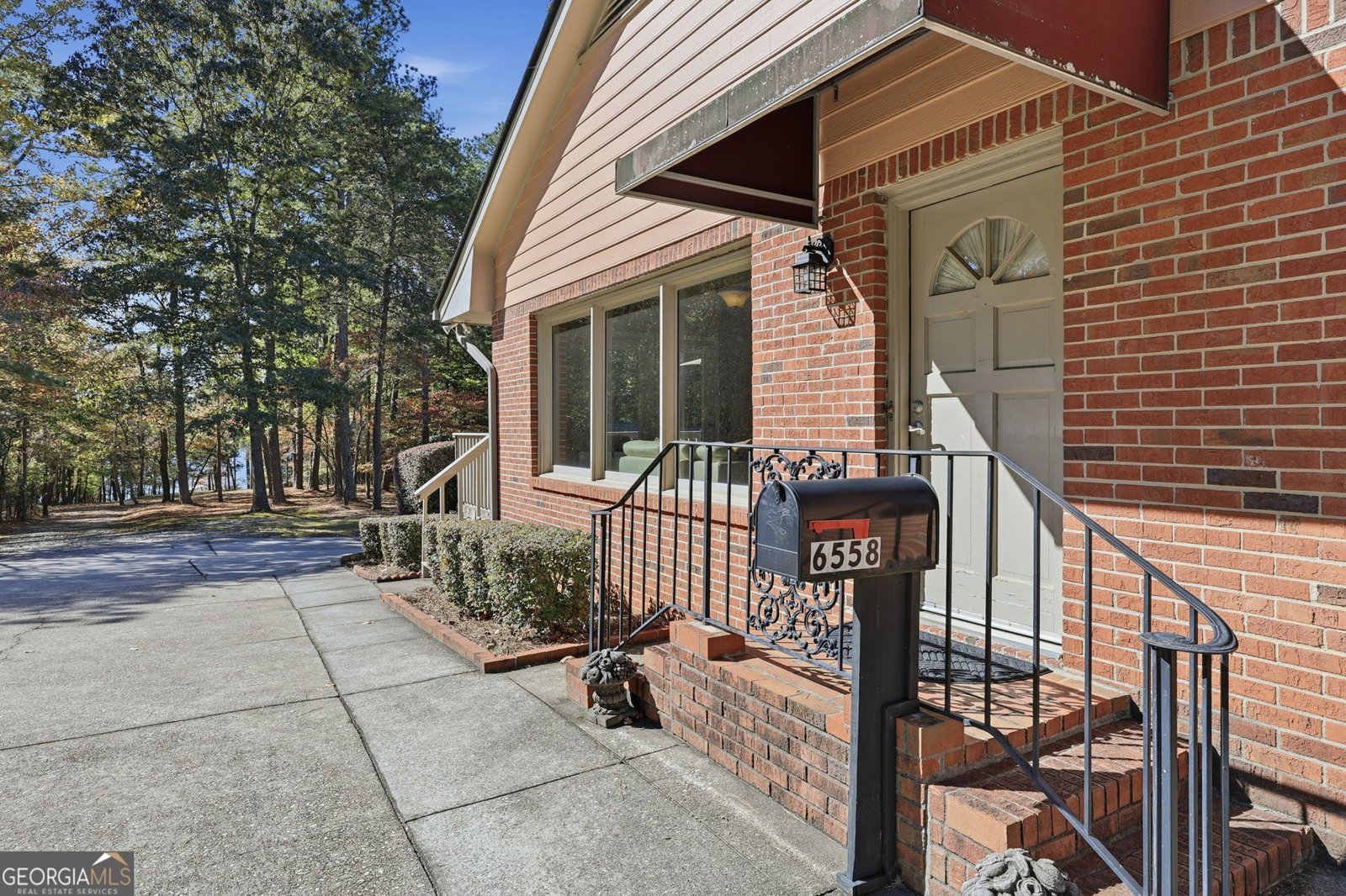 6558 Lanier Islands Parkway Buford - 6