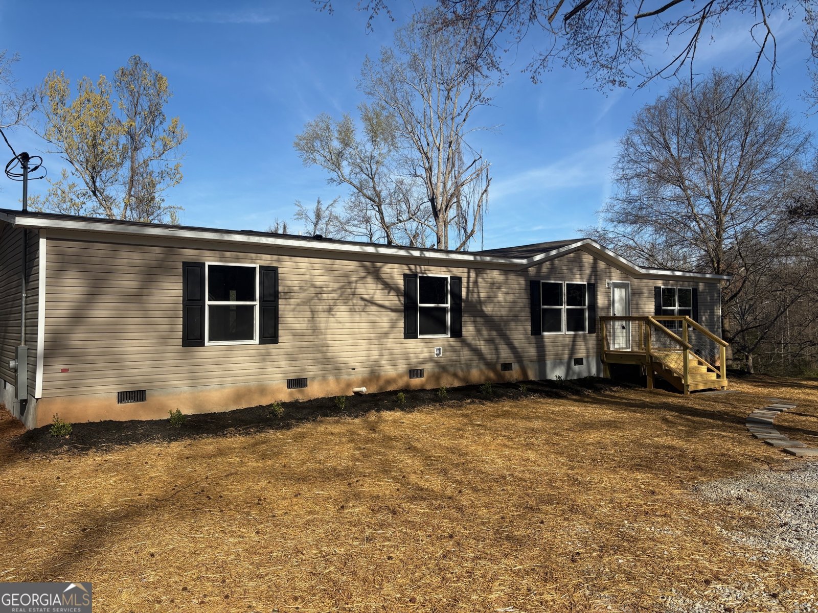 832 Stone Stewart Road Hull - 2