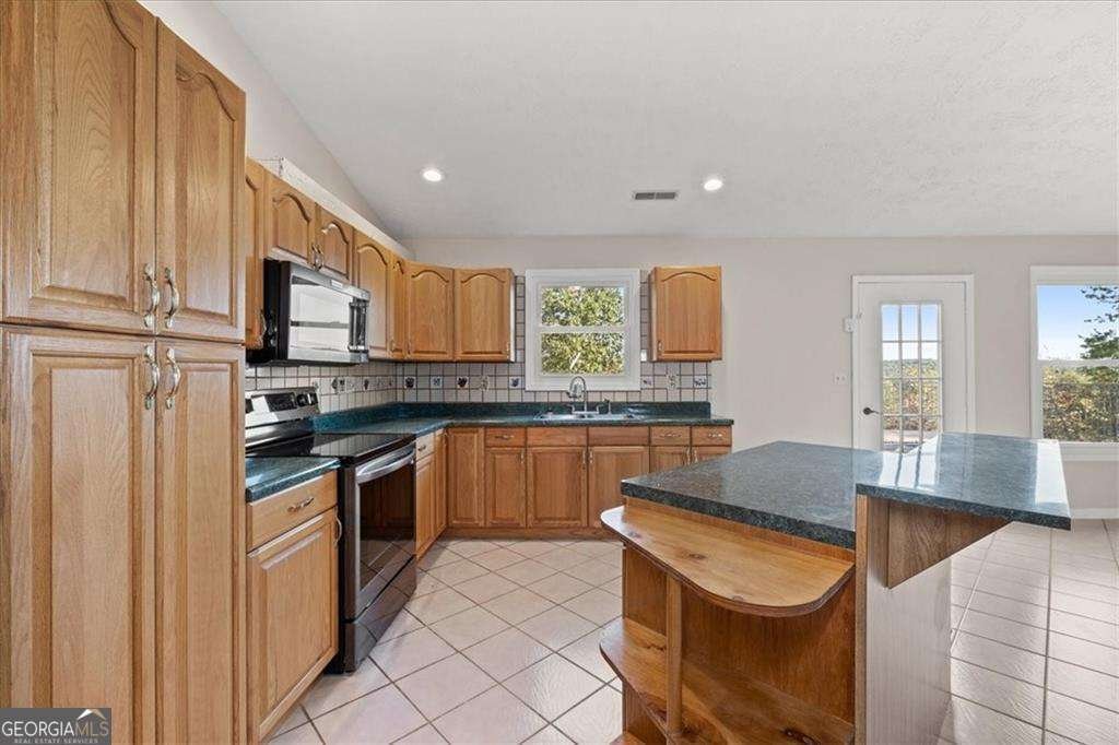 2271 Slate Mine Road Fairmount - 13