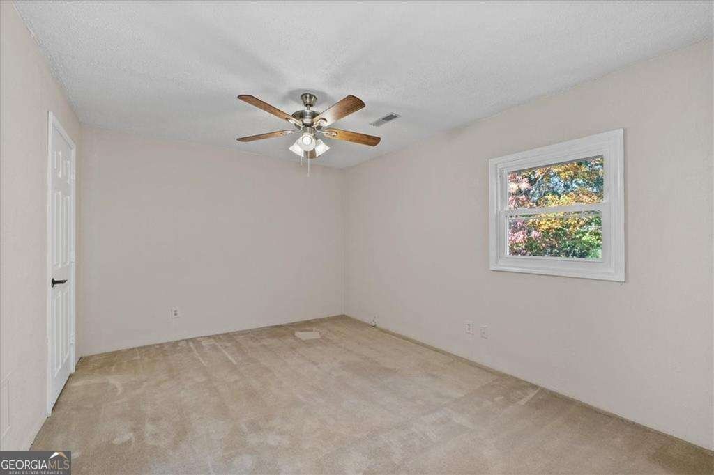 2271 Slate Mine Road Fairmount - 18