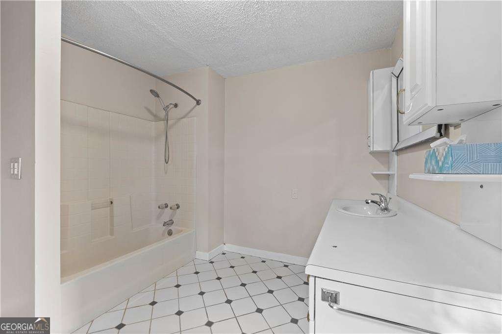 2271 Slate Mine Road Fairmount - 22