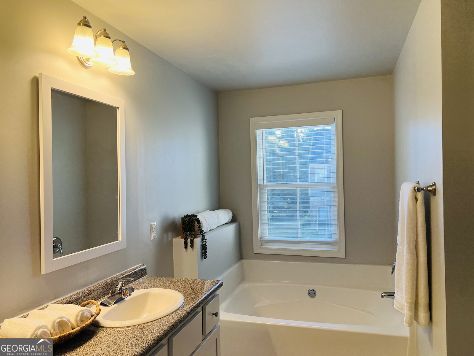 52 Wisteria Court Winder - 16